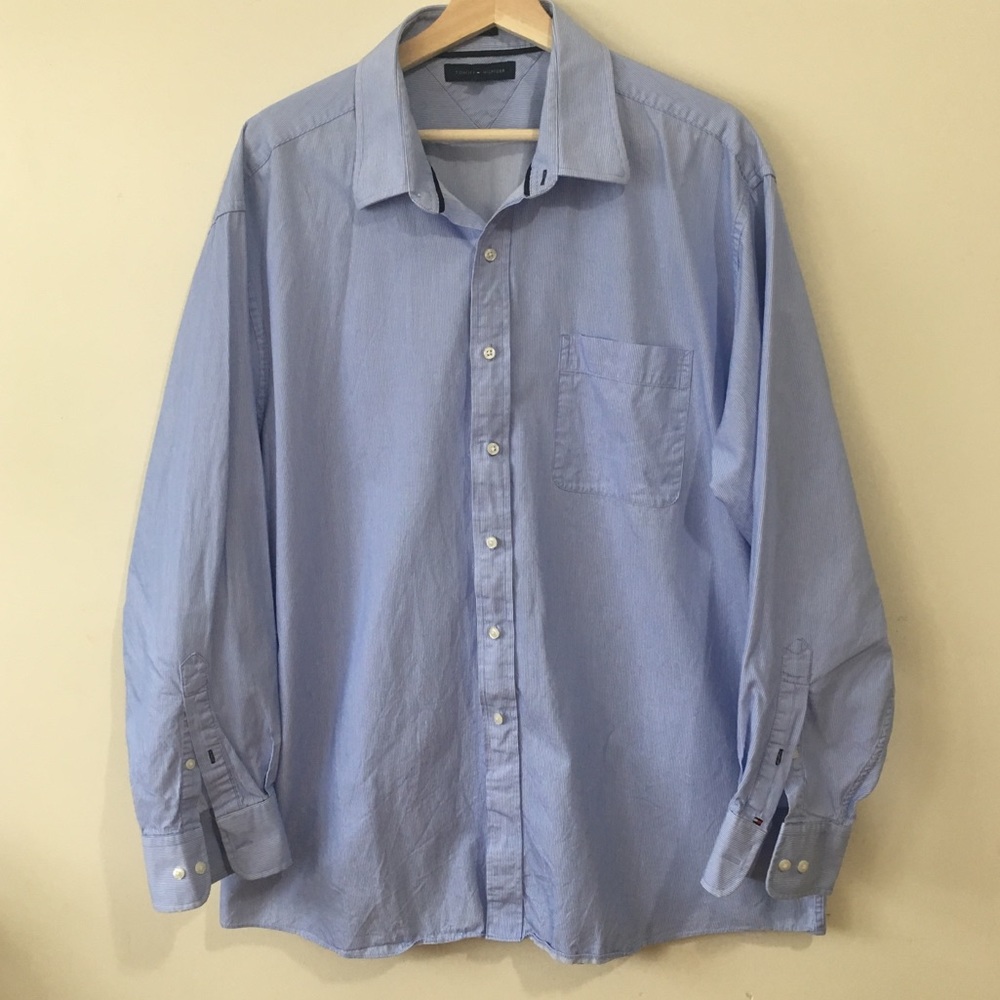 ⚡️Tommy Hilfiger Button down Shirt⚡️